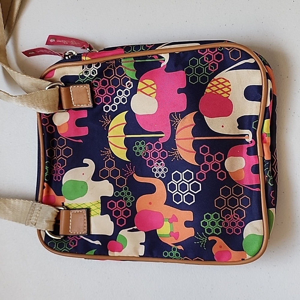 Lily Bloom Elephant Geometric Crossbody - Picture 3 of 11